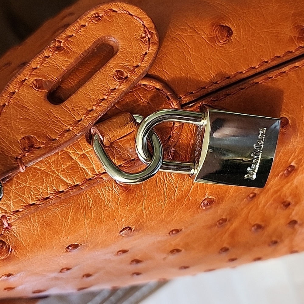 MaxMara Exotic Ostrich Made in Italy - Picture 7 of 16